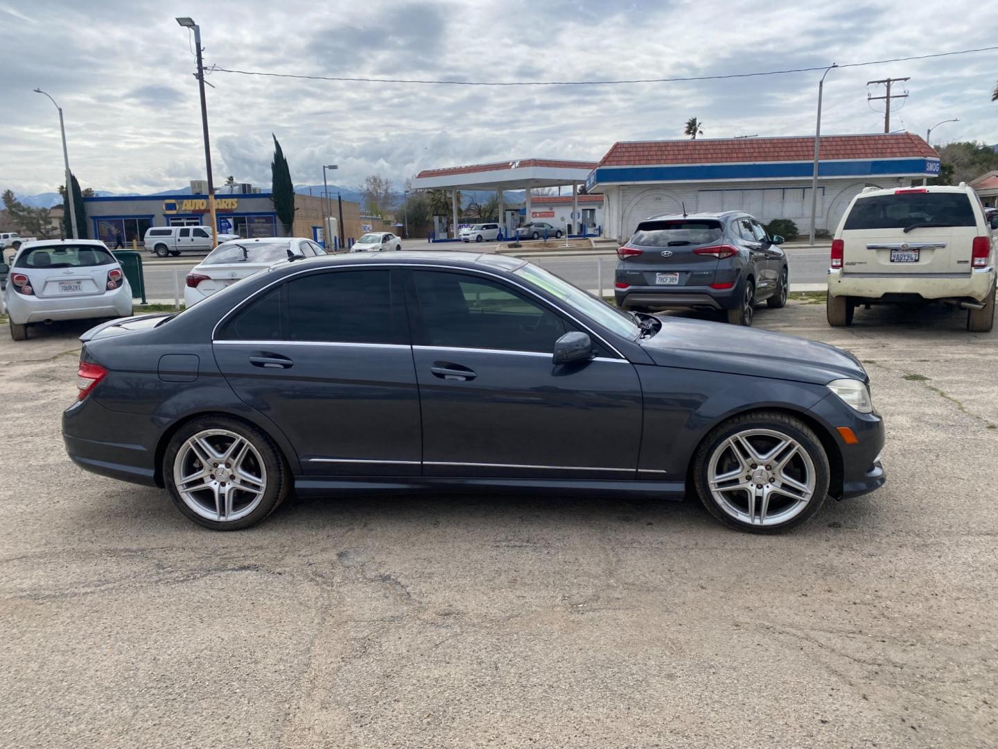 2011 Mercedes-Benz C-Class C350 Sport Sedan (WDDGF5GB4BR) with an 3.5L V6 DOHC 24V engine, 7-Speed Automatic transmission, located at 44356 Date Ave., Lancaster, CA, 93534, (661) 945-6555, 34.688919, -118.139374 - Photo#1